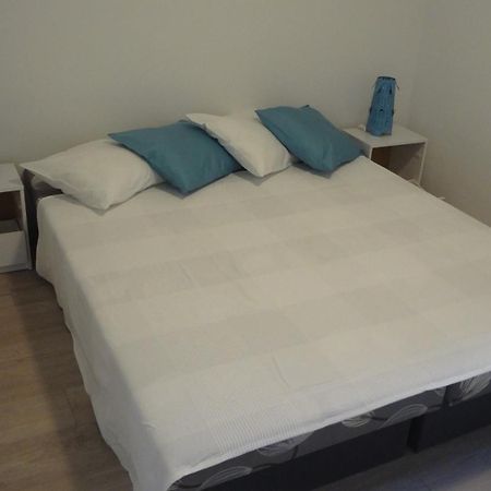 Jana Apartments 2 Bratislava Eksteriør billede